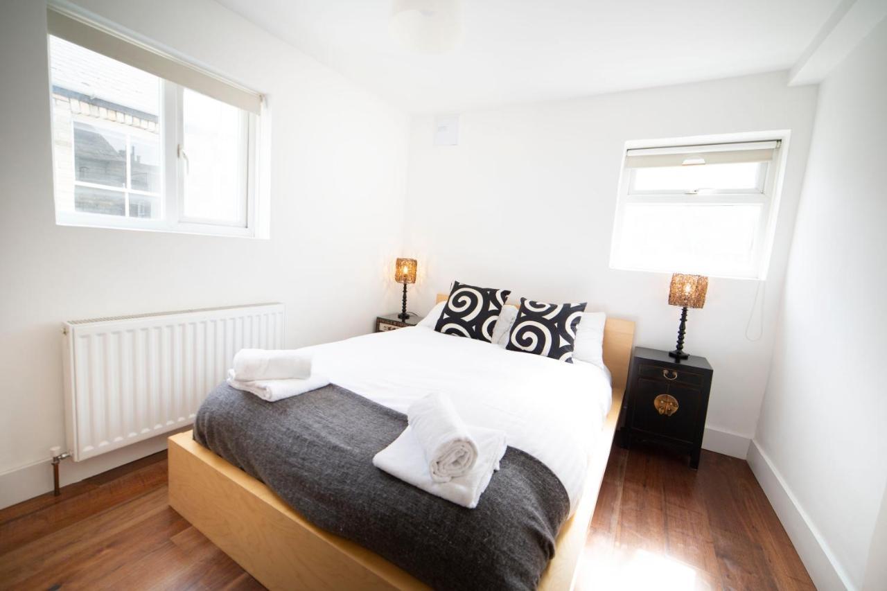 Victorian Property Apartment London Exterior photo